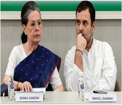 Sonia, Rahul, others condole death of Shinzo Abe Sonia, Rahul, others condole death of Shinzo Abe