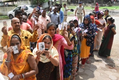 MP BJP blames SEC for low voting in 1st phase of Municipal polls MP BJP blames SEC for low voting in 1st phase of Municipal polls