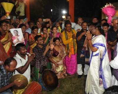 Festive mood at Droupadi Murmu's residence in Delhi Festive mood at Droupadi Murmu's residence in Delhi