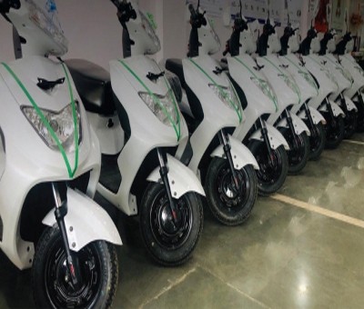EV 2-wheeler sales to go up by 78% in 2030 if all goes well EV 2-wheeler sales to go up by 78% in 2030 if all goes well