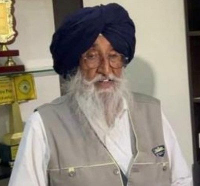 Controversy over Sangrur MP Mann's 'Bhagat Singh terrorist' remark refuses to die down Controversy over Sangrur MP Mann's 'Bhagat Singh terrorist' remark refuses to die down