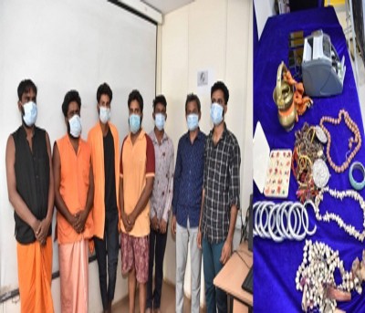 Gang of fake sadhus from Rajasthan arrested in Hyderabad Gang of fake sadhus from Rajasthan arrested in Hyderabad