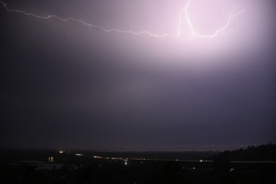 4 killed, 7 injured in lightning strikes in UP 4 killed, 7 injured in lightning strikes in UP