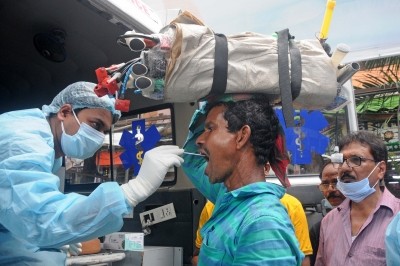 India logs 13,086 Covid cases, 19 deaths India logs 13,086 Covid cases, 19 deaths