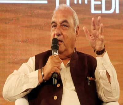 Haryana's unemployment rate at over 30%, says Hooda Haryana's unemployment rate at over 30%, says Hooda