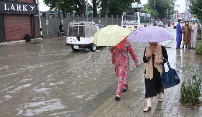 Light to moderate rain with thundershowers in J&K: MeT