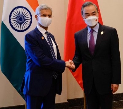 Jaishankar, Chinese FM discuss border situation Jaishankar, Chinese FM discuss border situation