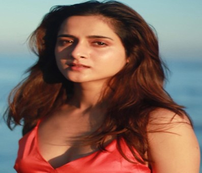 Ayushi Sharma: Being observant helped me learn the tricks of trade Ayushi Sharma: Being observant helped me learn the tricks of trade