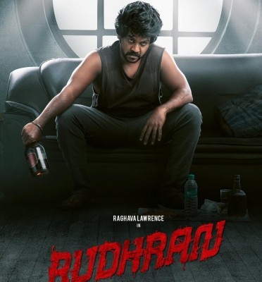 Raghava Lawrence's second look from Tamil action drama 'Rudhran' is out Raghava Lawrence's second look from Tamil action drama 'Rudhran' is out