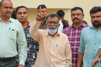 Sreekumar and Teesta were tutoring witnesses: SIT to Ahmedabad court Sreekumar and Teesta were tutoring witnesses: SIT to Ahmedabad court