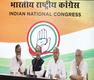 'Ailing Sonia being harassed', says Cong 'Ailing Sonia being harassed', says Cong