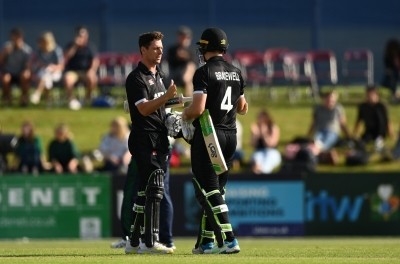Michael Bracewell helps Kiwis clinch ODI series against Ireland Michael Bracewell helps Kiwis clinch ODI series against Ireland