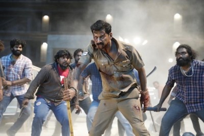 Vishal's upcoming film 'Laththi' postponed to September 15