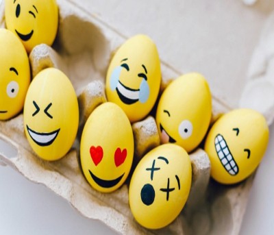 WhatsApp to let you react with more emojis WhatsApp to let you react with more emojis