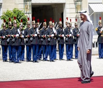 UAE President visits seat of French National Assembly in Paris UAE President visits seat of French National Assembly in Paris