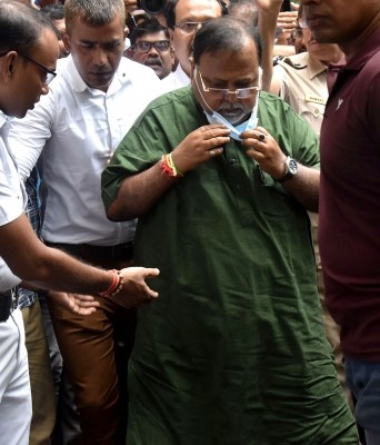 Calcutta HC rejects Partha Chatterjee's plea for deletion of court observations Calcutta HC rejects Partha Chatterjee's plea for deletion of court observations