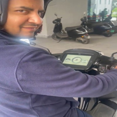 Ola CEO shares plan on sports car, upcoming update for e-scooters Ola CEO shares plan on sports car, upcoming update for e-scooters