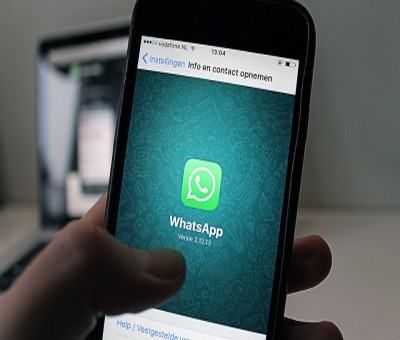 WhatsApp may let you keep disappearing messages even after they are dead WhatsApp may let you keep disappearing messages even after they are dead