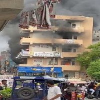 Delhi: Fire at building in New Ashok Nagar; 12 rescued