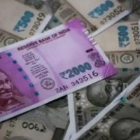 RBI should internationalise Indian Rupee, says SBI