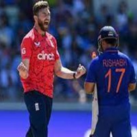 2nd T20I: India post 170/8 against England