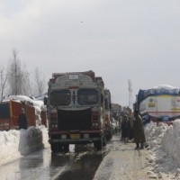 Jammu-Srinagar highway closed for traffic due to bad weather