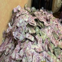 Rs 20 cr seized from residence of Partha Chatterjee's close aide