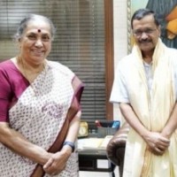 Vice President candidate Margaret Alva meets Kejriwal