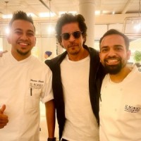 What's cooking? SRK's pics with London chefs go viral