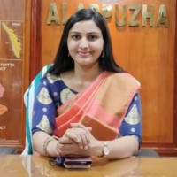Kerala: Husband takes over as Alappuzha collector from wife