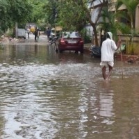 Heavy rains lash Telangana, red warning issued