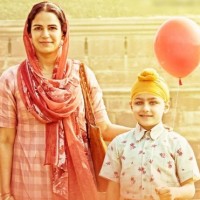 Mona Singh shares new 'Laal Singh Chaddha' poster on Parents' Day