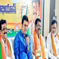Visit by BJP central leaders boost party cadres in Telangana
