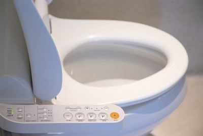 Hi-tech toilets can turn antibiotic-resistant superbug spreaders Hi-tech toilets can turn antibiotic-resistant superbug spreaders