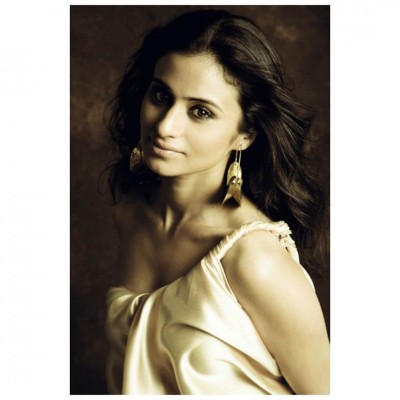 Rasika Dugal posts a throwback picture of her first photoshoot Rasika Dugal posts a throwback picture of her first photoshoot