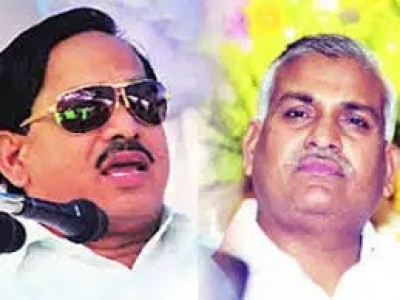 Notices to 2 ex-BSP ministers in UP memorial scam Notices to 2 ex-BSP ministers in UP memorial scam