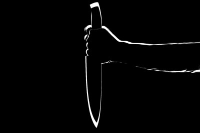 Jilted lover slashes girl's throat in Andhra Pradesh Jilted lover slashes girl's throat in Andhra Pradesh