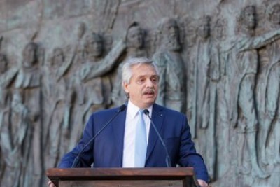 Argentina declares 5 days of national mourning for Covid victims Argentina declares 5 days of national mourning for Covid victims