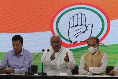 Congress demands sacking of HM over snooping row Congress demands sacking of HM over snooping row