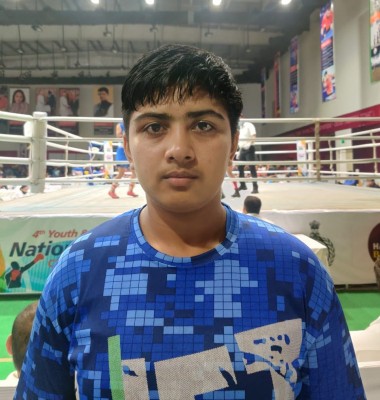 Deepika stuns world champion Alfiya at Youth National Boxing Deepika stuns world champion Alfiya at Youth National Boxing