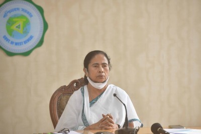 Mamata to meet Sonia Gandhi, other leaders in Delhi
