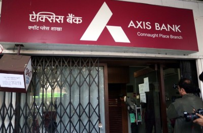 Axis Bank's Q1FY22 YoY net profit rises 94% Axis Bank's Q1FY22 YoY net profit rises 94%