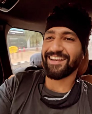 Vicky Kaushal flaunts his lip-sync skills Vicky Kaushal flaunts his lip-sync skills