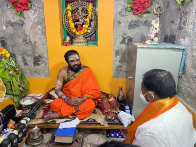 BJP's Somu Veerraju launches temple protection tour in Andhra BJP's Somu Veerraju launches temple protection tour in Andhra