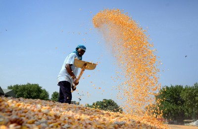 Kisan Sansad demands repeal of Essential Commodities Amendment Act Kisan Sansad demands repeal of Essential Commodities Amendment Act