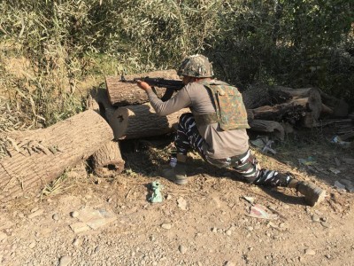 Top Lashkar commander among 2 terrorists killed in Shopian encounter Top Lashkar commander among 2 terrorists killed in Shopian encounter