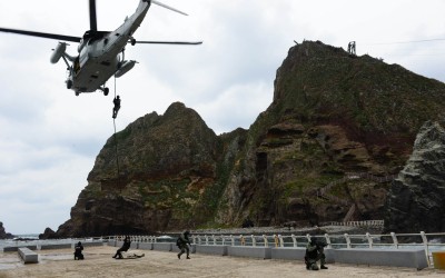 S.Korea protests against Japan's renewed claims to disputed islets S.Korea protests against Japan's renewed claims to disputed islets