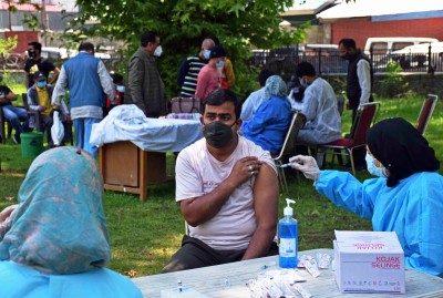 J&K sees 172 Covid recoveries, 84 new cases, 1 death J&K sees 172 Covid recoveries, 84 new cases, 1 death