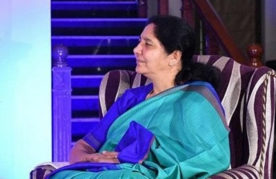 Telangana minister to rescue farmer who lost Rs 2L cash to rats Telangana minister to rescue farmer who lost Rs 2L cash to rats
