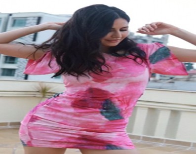 Katrina Kaif turns Barbie in pink tie-dye outfit Katrina Kaif turns Barbie in pink tie-dye outfit
